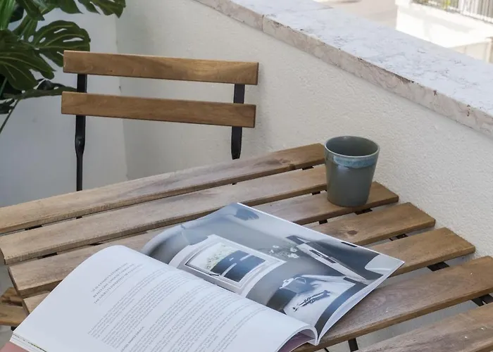 Elegant 2br With Balcony דירה